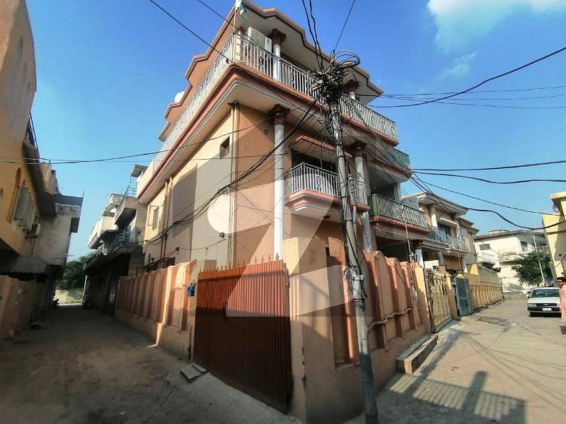 9 Marla Single Storey House For Sale In New Lalazar
