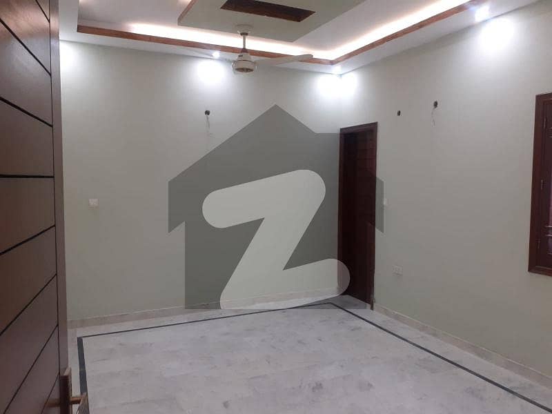 300 Sq Yd Brand New Ground Floor Portion In Callachi