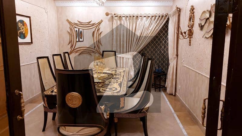 ماڈل ٹاؤن لاہور میں 6 کمروں کا 1 کنال مکان 12.0 کروڑ میں برائے فروخت۔