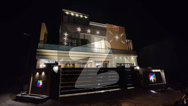 Corner 12 Marla Brand New House For Sale In Bahria Town Lahore