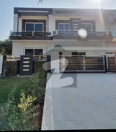 40x80 Beautiful House For Sale In G13