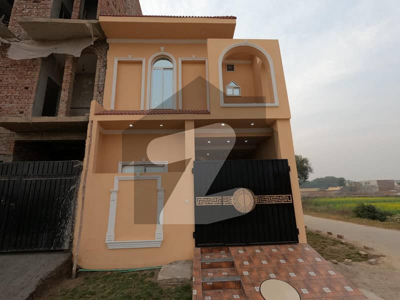 فارمانئیٹس ہاؤسنگ سکیم لاہور میں 3 کمروں کا 3 مرلہ مکان 98 لاکھ میں برائے فروخت۔