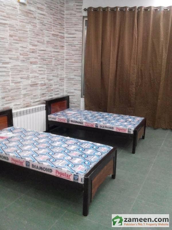Girls Hostel F6 - Rooms For Rent