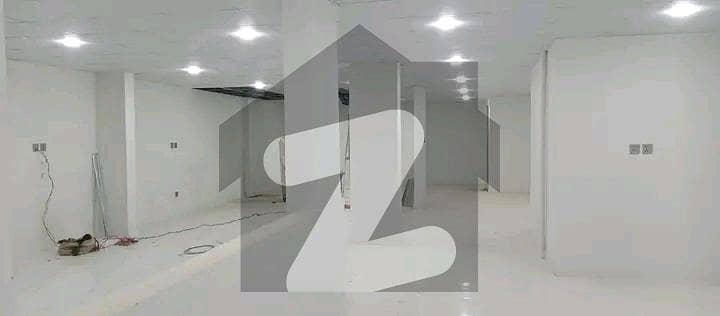 کلفٹن ۔ بلاک 2 کلفٹن کراچی میں 3 کمروں کا 11 مرلہ دکان 3 لاکھ میں کرایہ پر دستیاب ہے۔