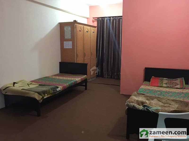 Rooms Available For Rent In Royal Girls Hostel And Guest House Rooms Available For Rent In Royal Girls Hostel And Guest House