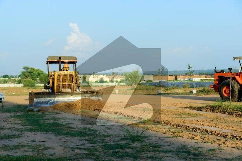 را ئل فارم هاوسز چکری روڈ راولپنڈی میں 5 مرلہ رہائشی پلاٹ 20.9 لاکھ میں برائے فروخت۔