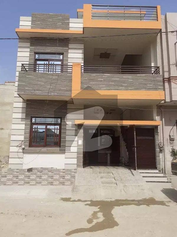 Portion at prime location of Gulshan e Iqbal, Reasonable rent Gulshane