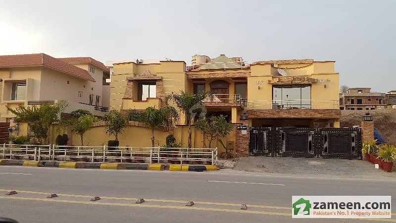 2 Kanal House For Rent 2 Kanal House For Rent