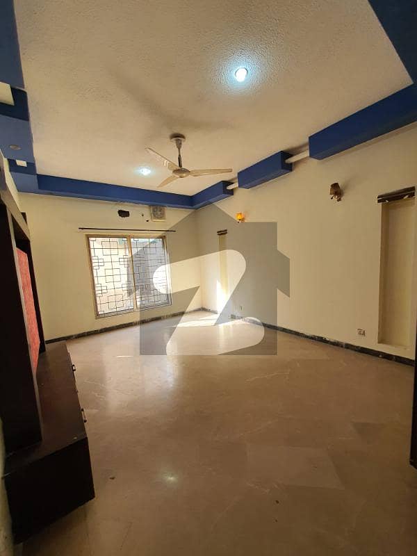 10 Marla Beautiful Upper Portion For Rent At Bahria Town Lahore