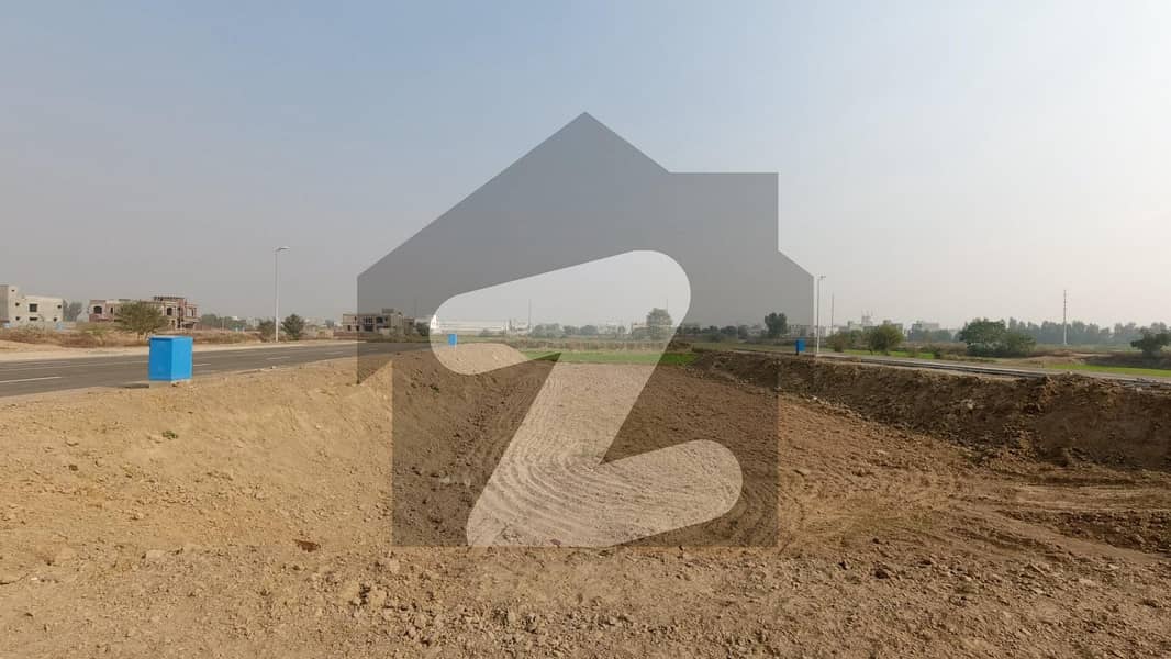 5 Marla Main Buleward Open Form Plot For Sale In Tauheed Block Bahria Town Lahore