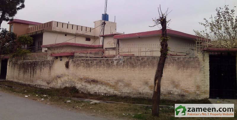 1 Kanal Beautiful Corner House For Sale In KTS Haripur