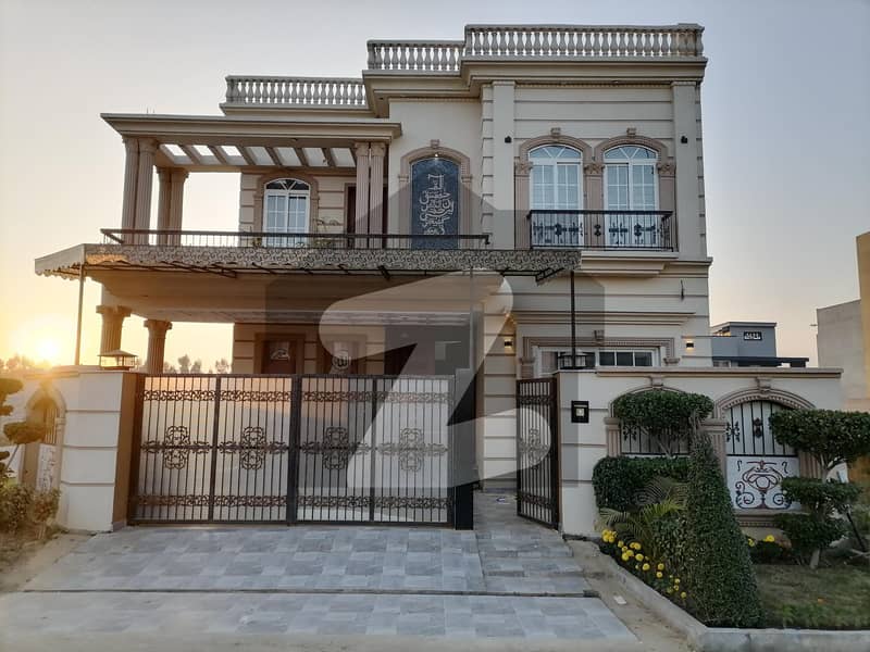Want To Buy A Corner House In Sialkot?