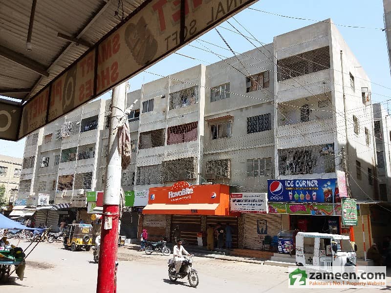 Ideal Apartment Available At Nazimabad Center Near Agha Juice