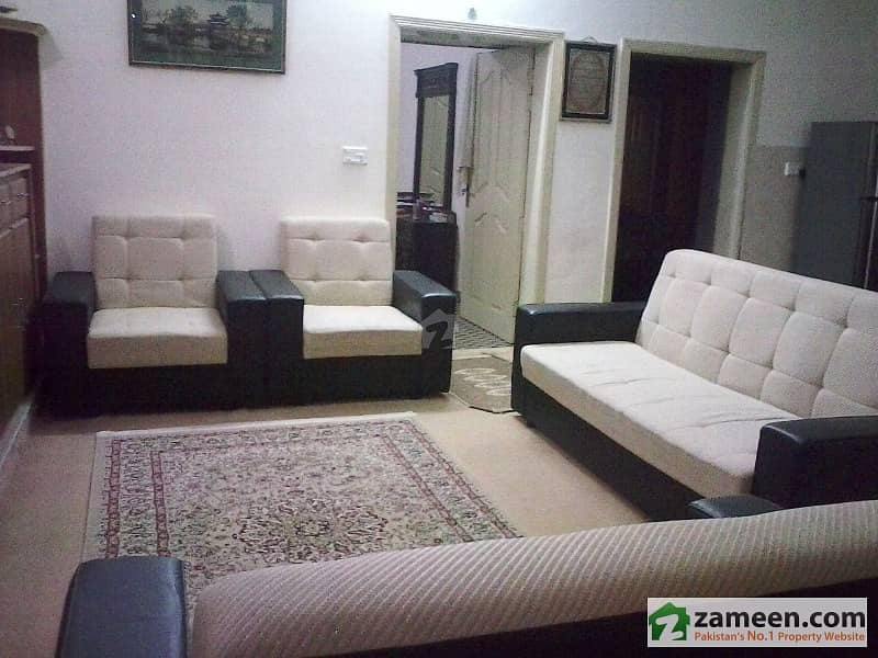 Upper Portion For Rent In Royal Avenue Near Comsats University