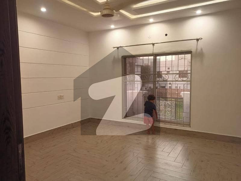 10 Marla Like a New Upper Portion Available For Rent In Valencia Town Block A