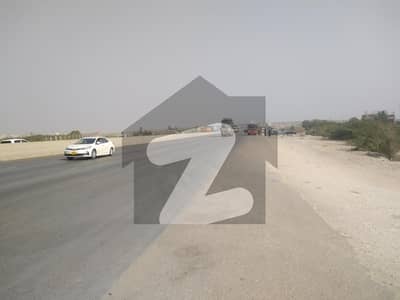 Second Corner 200sy Residential Plot Available For Sale At Mehran University Housing Society