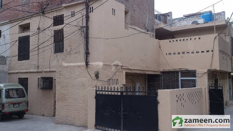 7 Marla Corner House For Sale At The Heart Of Lahore