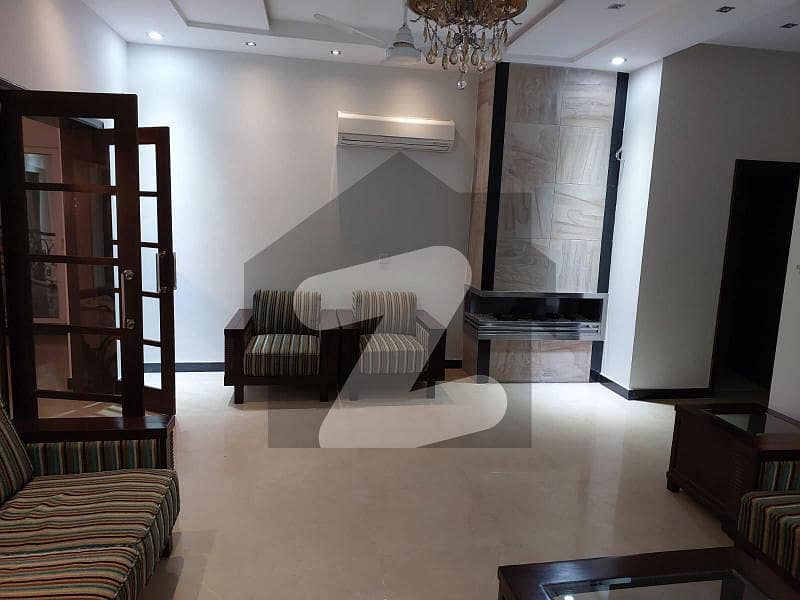 2 Bed Fully Furnished Upper Portion In Green Avenue
