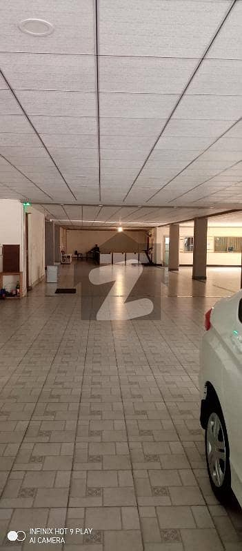 27000 Sq. ft Hall Available For Rent Prime Location With 2 Lift 8 Bath 125 Par Sq. ft With All Chargis