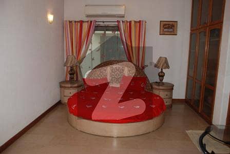 اسٹیٹ لائف ہاؤسنگ سوسائٹی لاہور میں 3 کمروں کا 7 مرلہ مکان 70 ہزار میں کرایہ پر دستیاب ہے۔