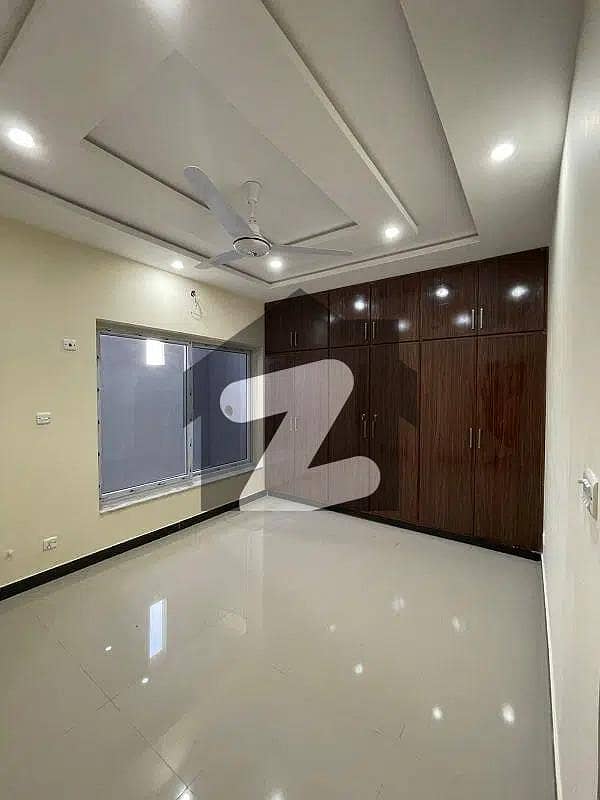 1 Kanal Ground Portion Available For Rent In Jinnah Gardens