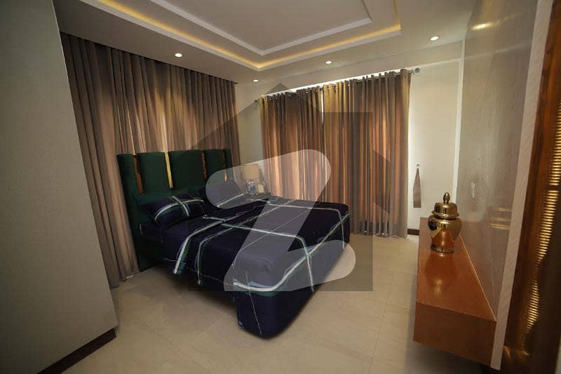 بحریہ ٹاؤن سیکٹرڈی بحریہ ٹاؤن لاہور میں 1 کمرے کا 2 مرلہ فلیٹ 60 لاکھ میں برائے فروخت۔