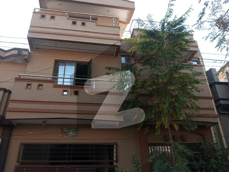 With Gas Beautiful 4 Marla Double Storey House For Sale In Wakeel Colony Airport Housing Society Rawalpindi Near Islamabad Highway And Gulberg Green