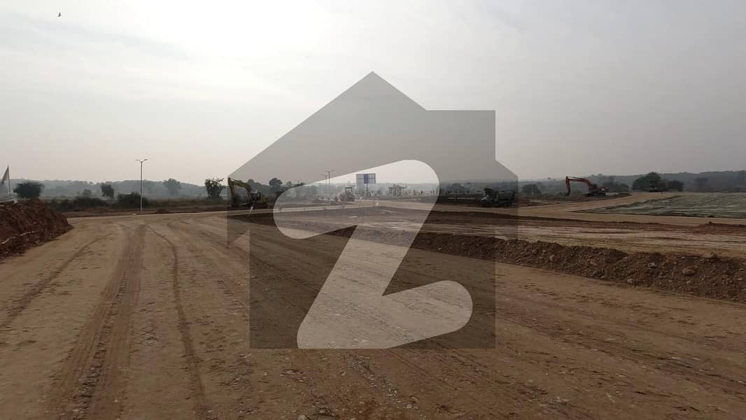 To sale You Can Find Spacious Residential Plot In F-16