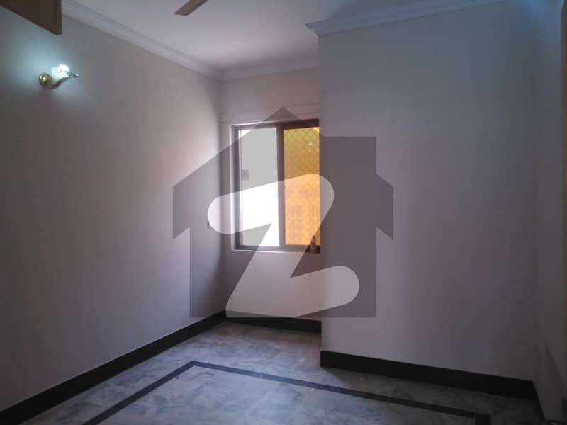 Get This Amazing 5 Marla House Available In Hayatabad Phase 3 - K4