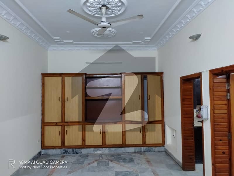 10 Marla House In Hayatabad Of Peshawar Is Available For rent