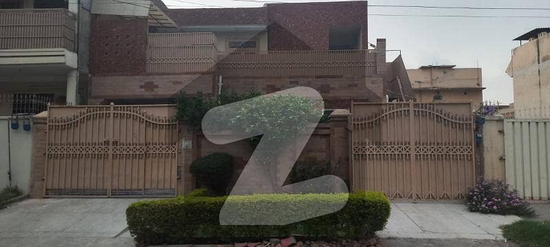 10 Marla House For Sale In Phase 4 Hayatabad