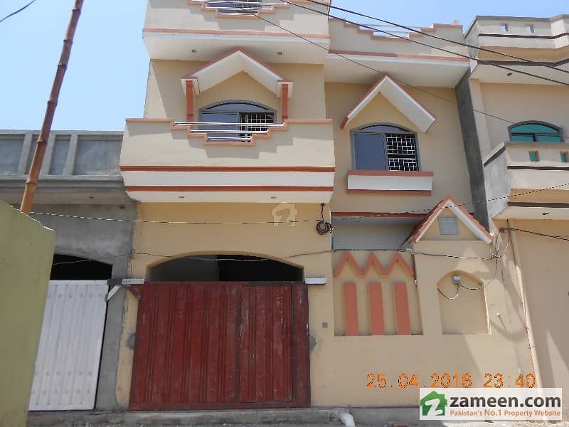 لنگڑیالی سیالکوٹ میں 4 کمروں کا 5 مرلہ مکان 75 لاکھ میں برائے فروخت۔
