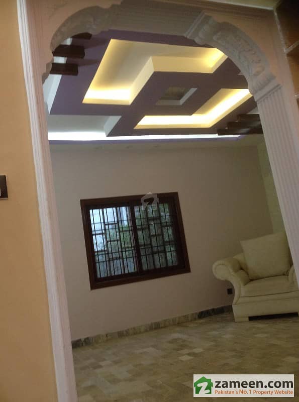 Naveed Bungalows, 200 Sq. yard Modern House, West Open One Unit GulistaneJauhar Block 17