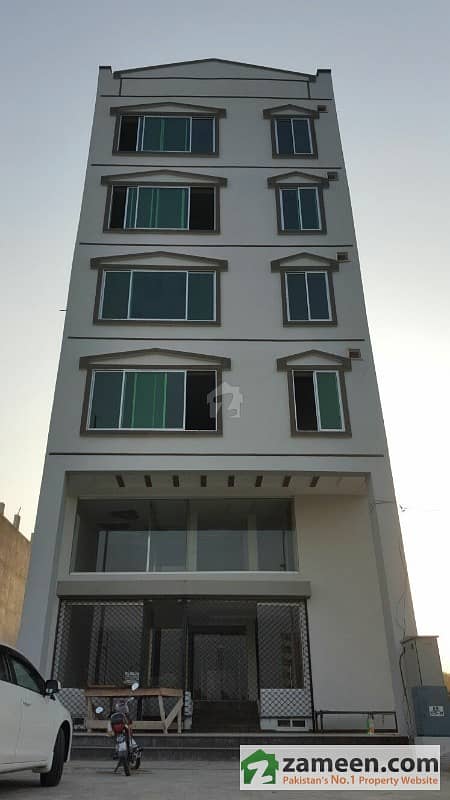 New Apartments At Commercial Zone