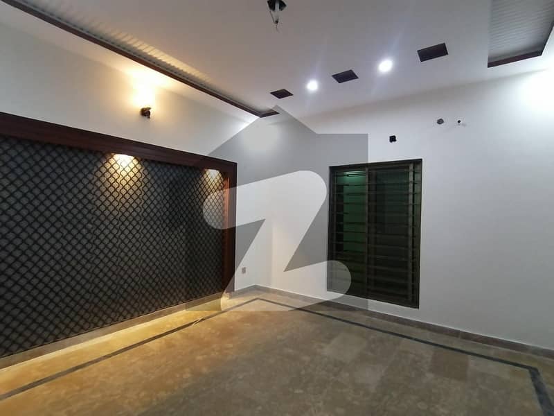 Good 1 Kanal Lower Portion For rent In Iqbal Avenue Phase 3