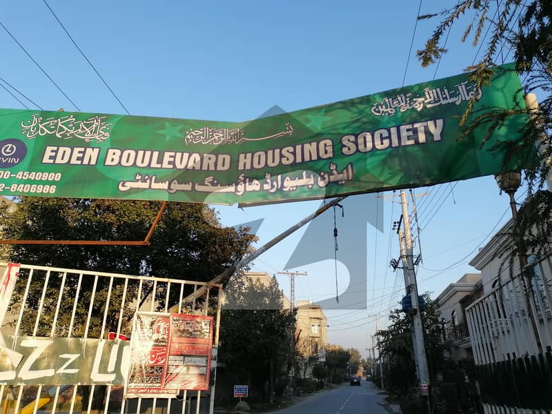 5 Marla Residential Plot For sale In Eden Boulevard - Block A Lahore In Only Rs. 8,300,000