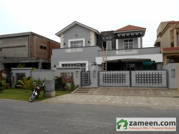 One Kanal Furnished Bungalow At Phase 5 Dha Lahore