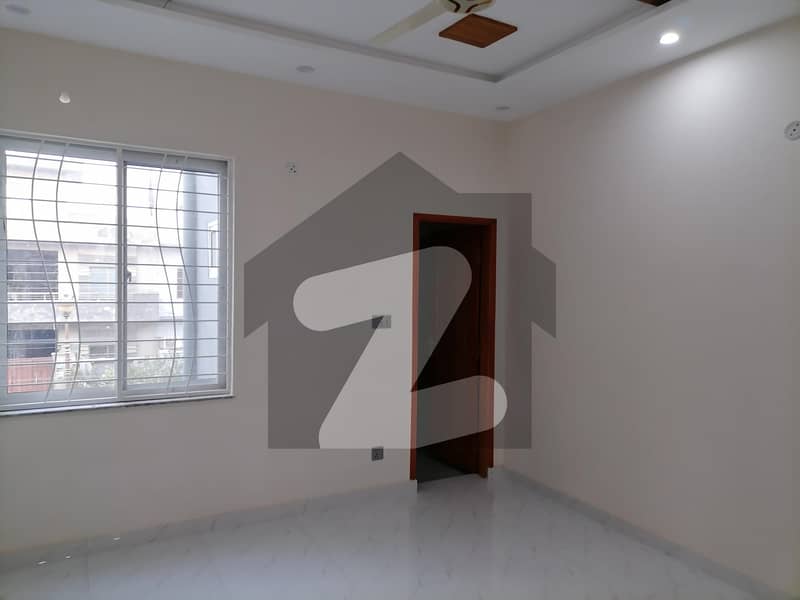 A Stunning House Is Up For Grabs In Military Accounts Society - Block B Lahore