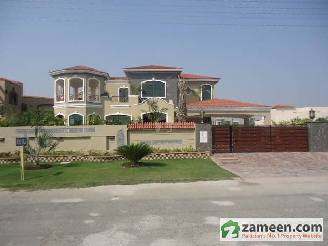 2 Kanal Brand New Bungalow For Sale