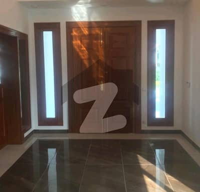 1.5 Kanal House For rent In F-8/3