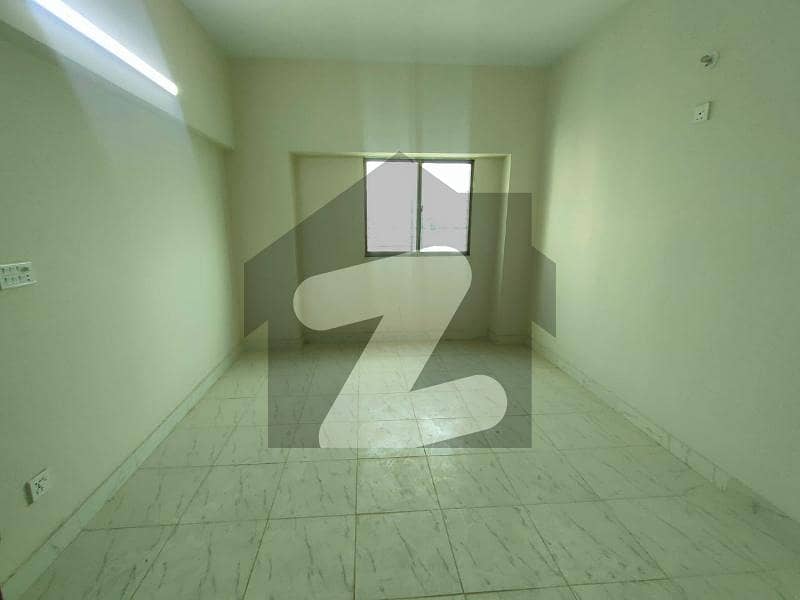 دانیال ریزیڈنسی سکیم 33 کراچی میں 3 کمروں کا 7 مرلہ فلیٹ 1.3 کروڑ میں برائے فروخت۔
