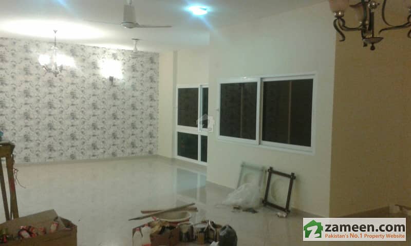 2 Bedroom Apartment For Rent In Nishat Commercial Area