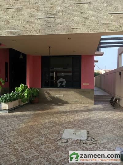 Bungalow Out Class 500 Yards 4 Bedroom Green Lawn Servant Quarter Dha8 Rent Bungalow Out Class 500 Yards 4 Bedroom Green Lawn Servant Quarter Dha8 Rent