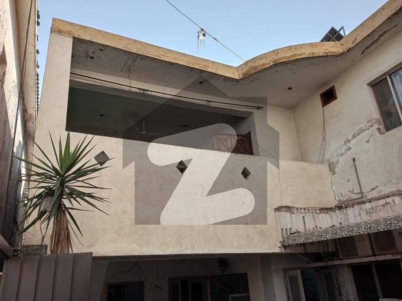 آفندی کالونی راولپنڈی میں 6 کمروں کا 13 مرلہ مکان 3.75 کروڑ میں برائے فروخت۔