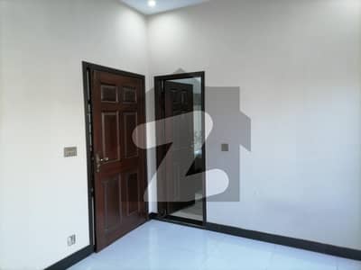 Upper Portion Sized 5 Marla Is Available For rent In Eden Residencia
