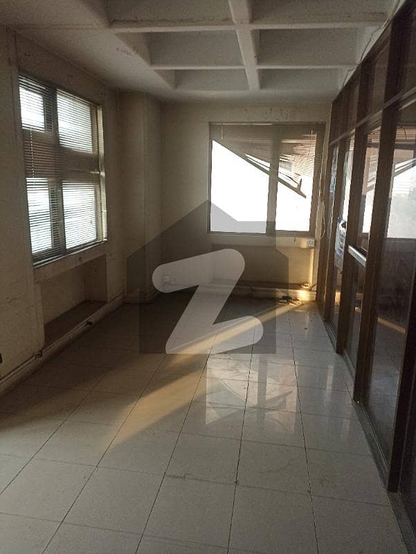 1200 Sq Ft Office Is Available For Rent In Gulberg