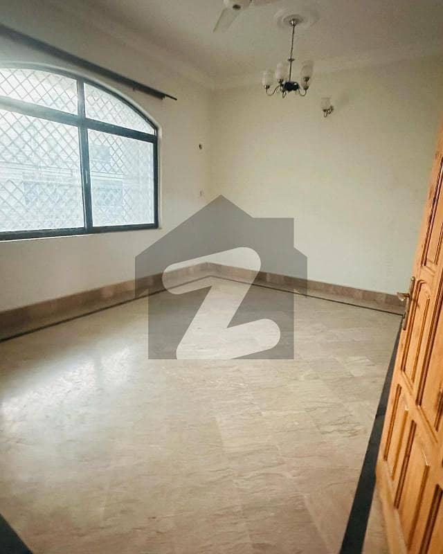 Room Ava For (boys) Rent At Double Road