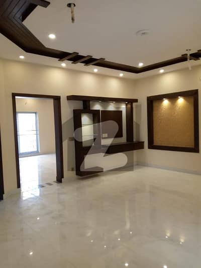 10 Marla Brand New Portion Available For Rent In Bahria Town Lahore