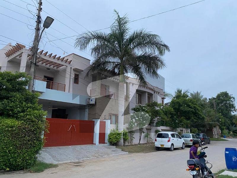 For Sale Corner 2Unit 6Bed house at Dohs Phase 1 malir cantt DOHS Phase 1, Malir Cantonment
