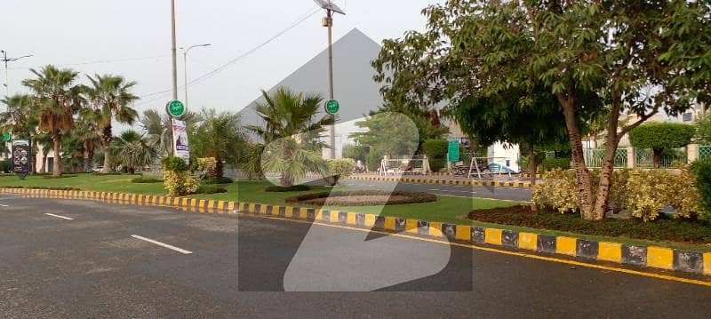 10 Marla Good Location Plot For Sale In B Block Central Park Housing Scheme Lahore